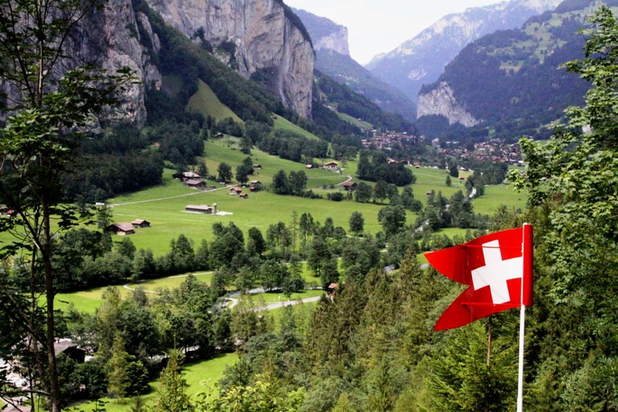 Suïssa en Trens Alpins 23